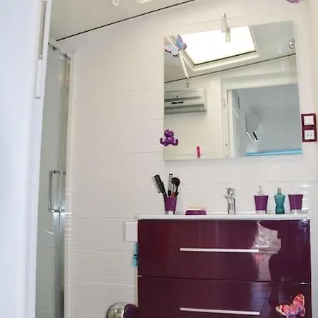 108, Port Soleil Au Village Naturiste